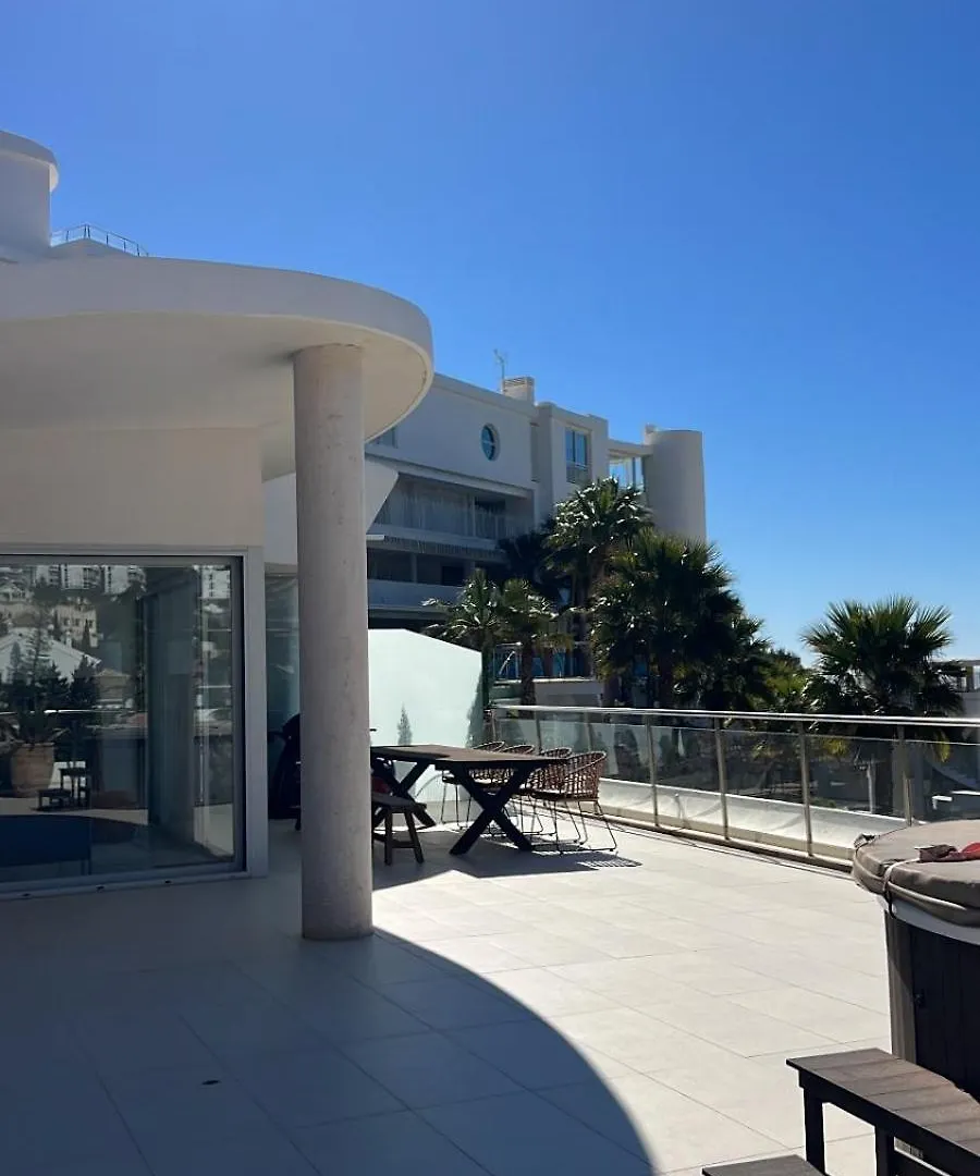Beautiful Modern Apartement With Jacuzzi, 1 Km From The Beach Torremuelle Spain