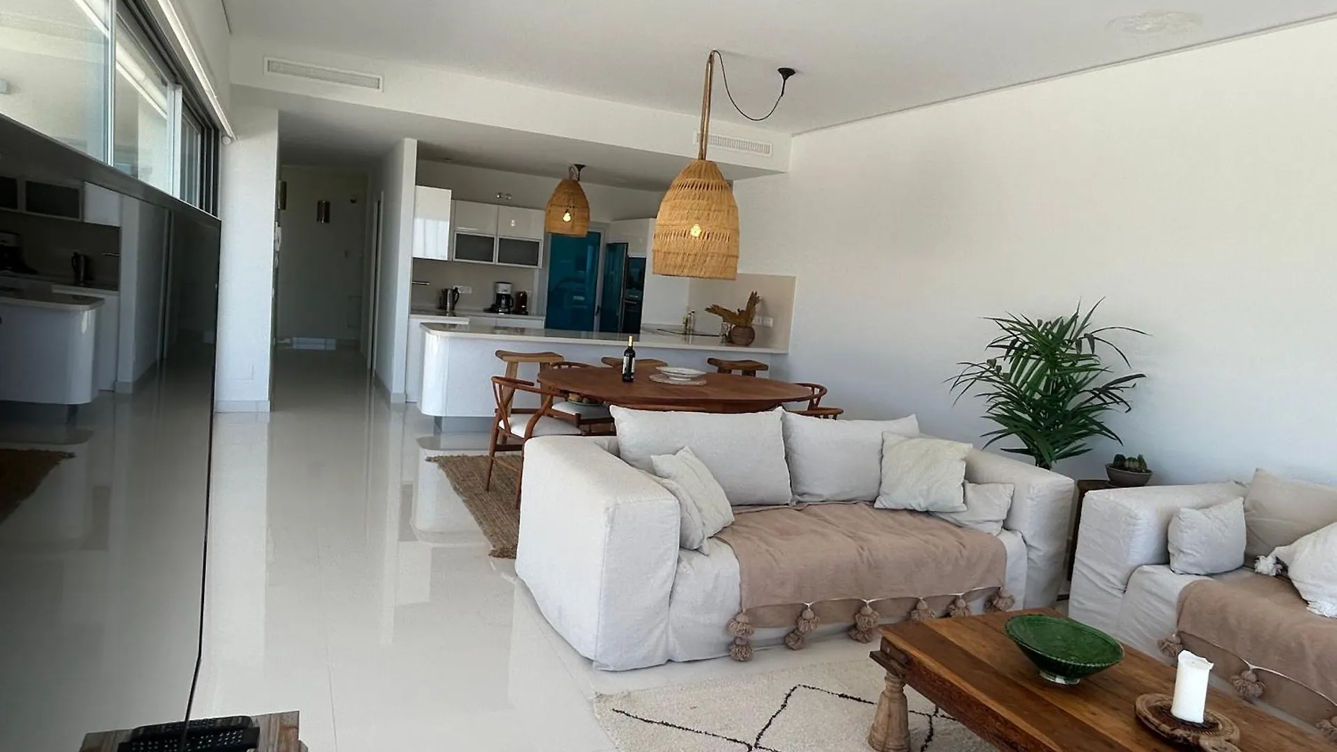 Beautiful Modern Apartement With Jacuzzi, 1 Km From The Beach Torremuelle